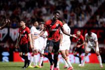 Atlético goleia em casa, Vila e Goiás empatam na 24ª rodada