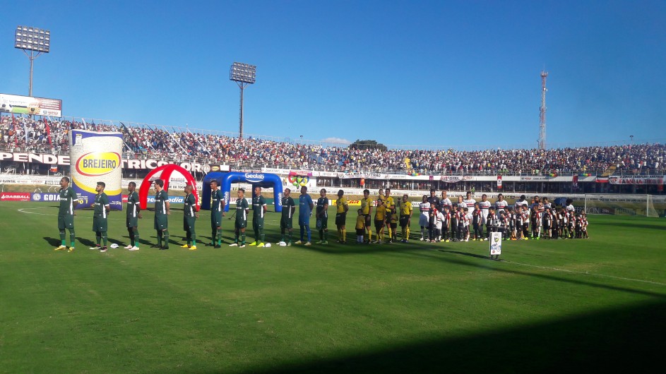 Partida de Ida - Final - Campeonato Goiano 2016